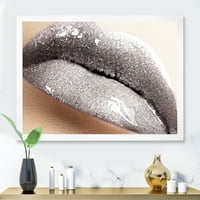 DesignArt 'Izbliza ženskih usana sa blistavim srebrom' Moderni uokvireni umjetnički tisak